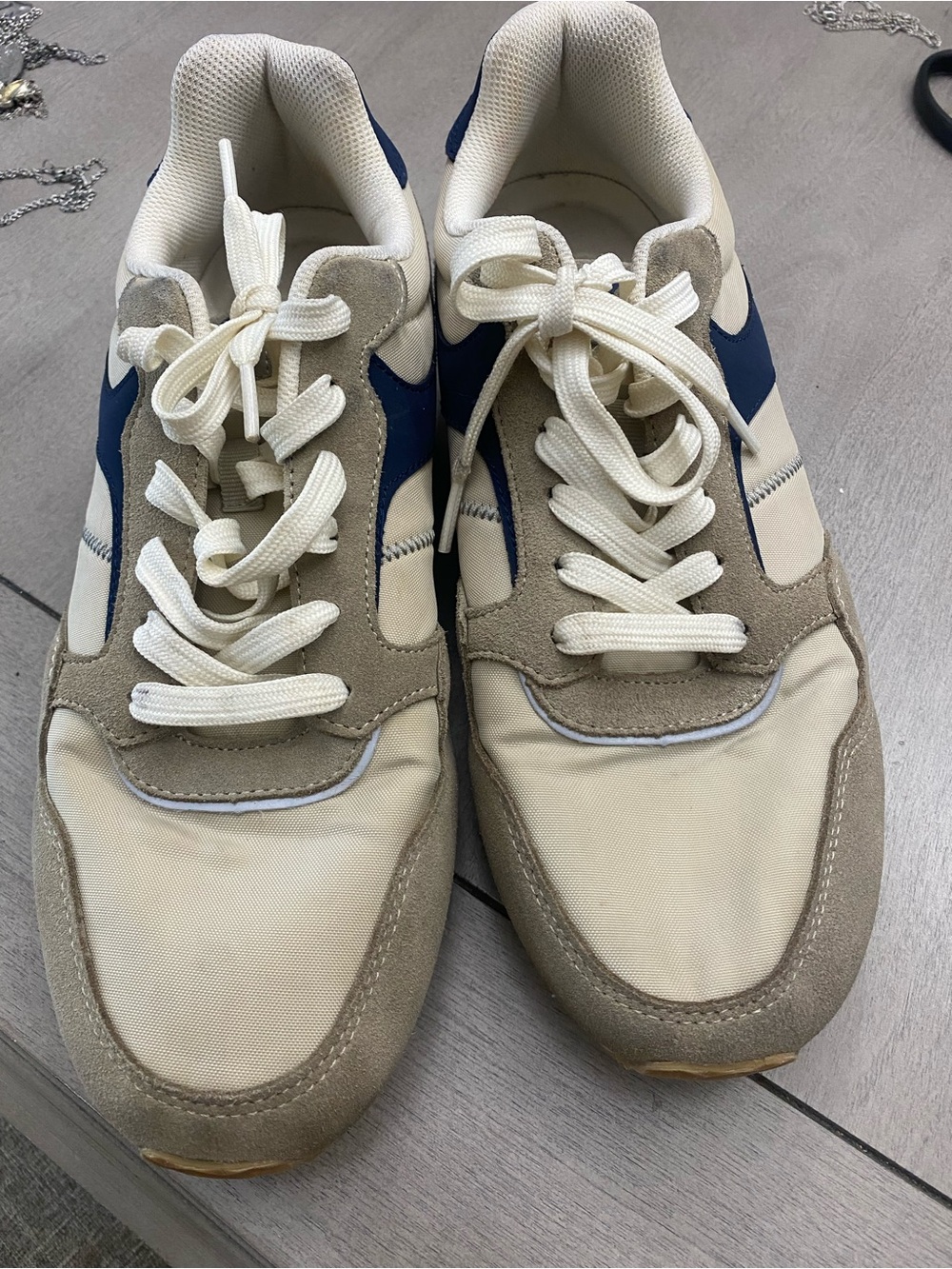 Casual Men's Sneakers in Cream, Beige & Navy - Classic Everyday Style